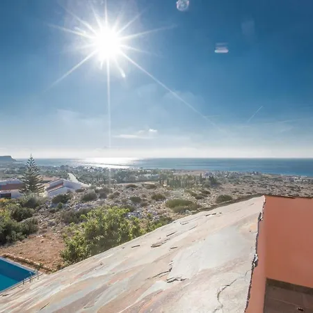 Holiday Ot7 Custom Build With Amazing Sea Views فيلة