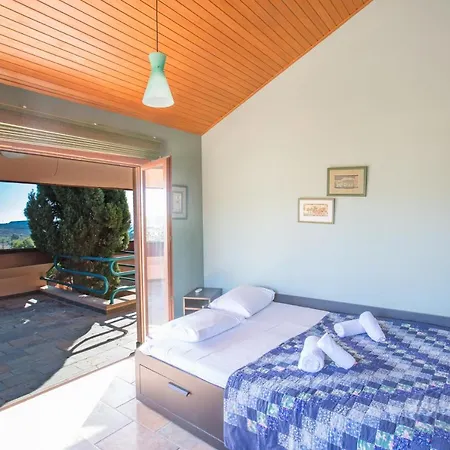 Holiday Ot7 Custom Build With Amazing Sea Views Villa
